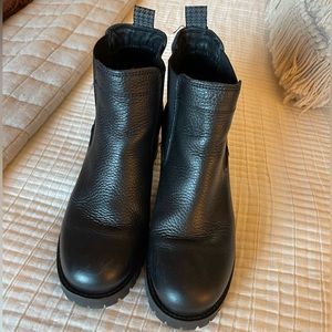 Bull Boxer Chelsea Boots